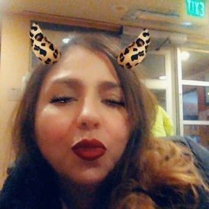 Meet your Posher, Adeline